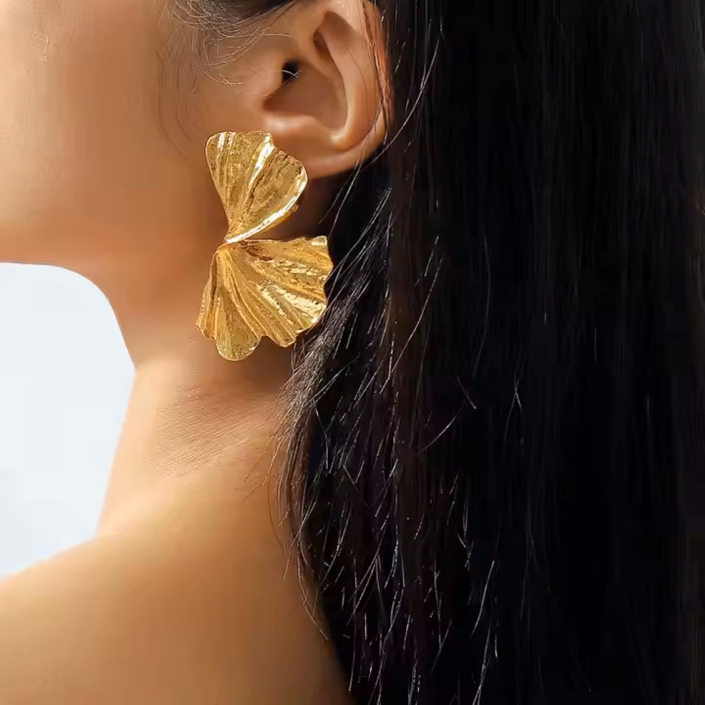 Torsion Earring