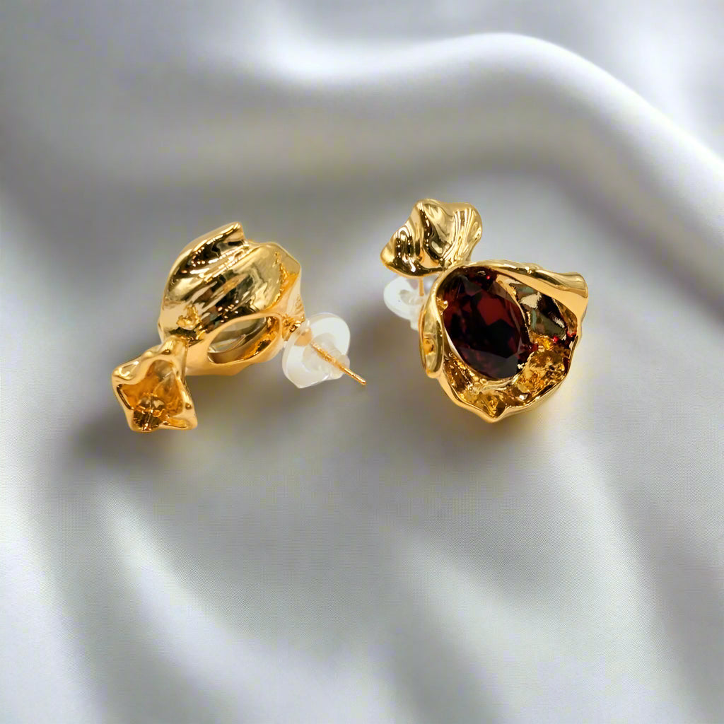 Rouge Petal Earring