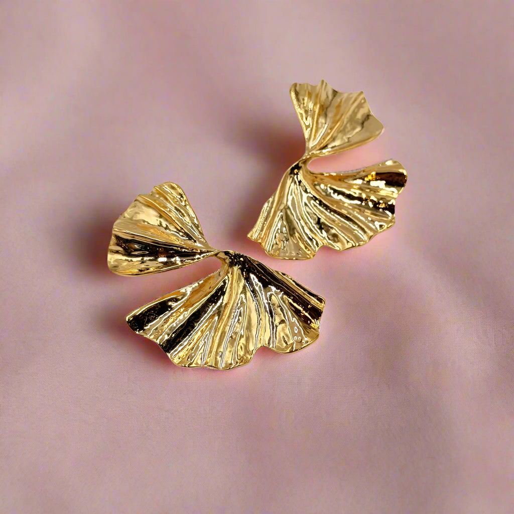 Torsion Earring