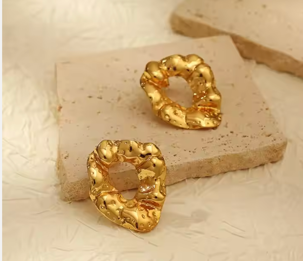 Irregular Textured Studs