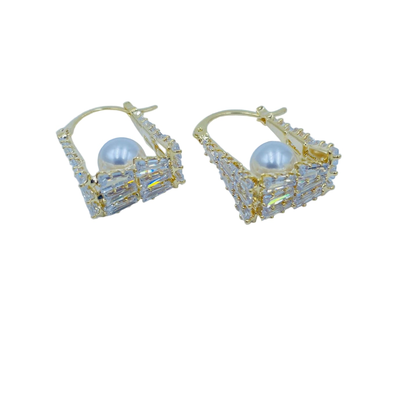 Chic Pearl Bag Stud