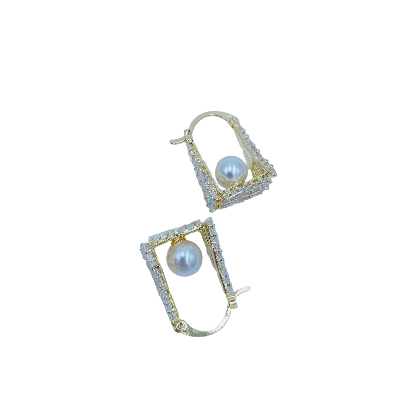 Chic Pearl Bag Stud