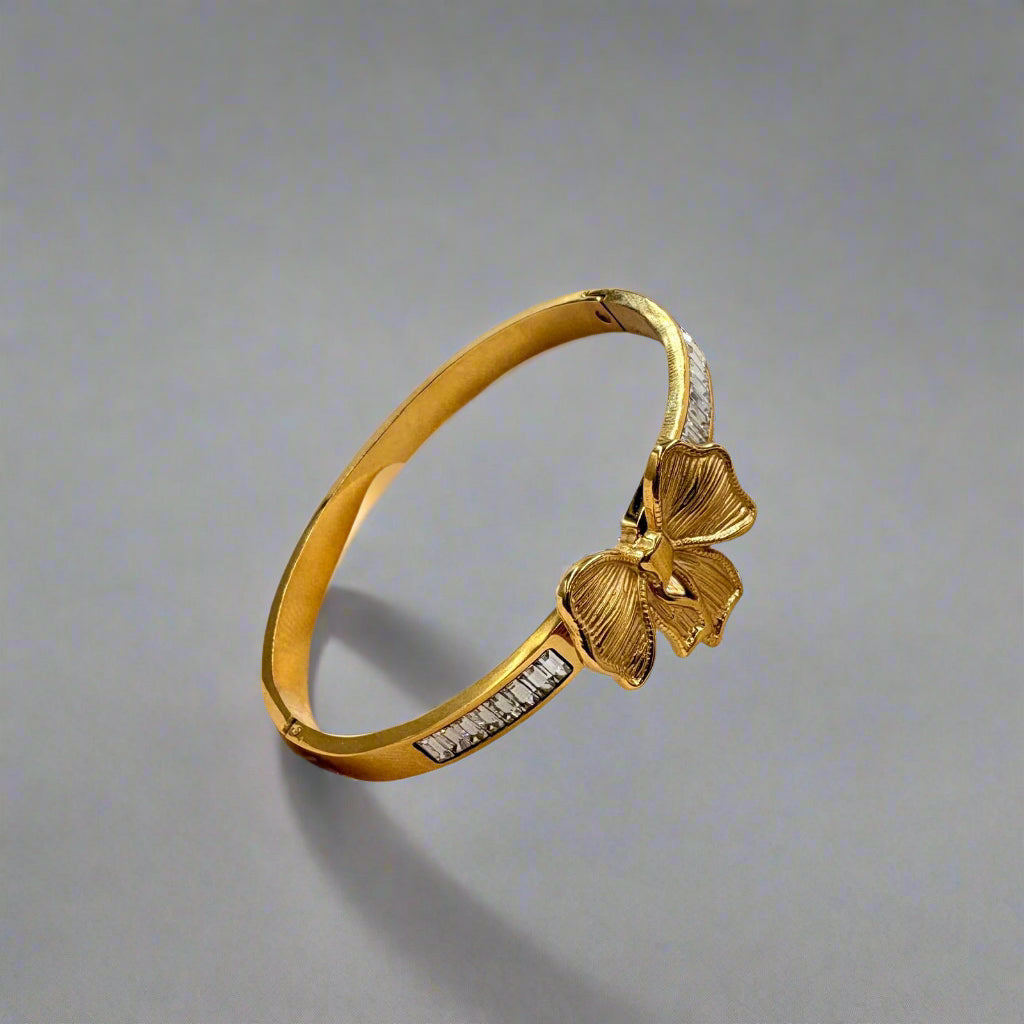 Big Bow Bracelet