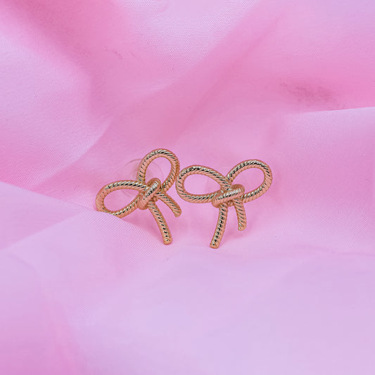 Classic Bow Chic Studs