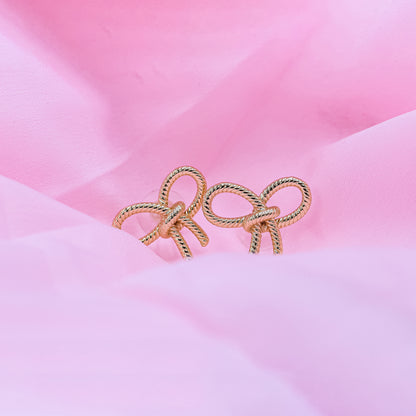 Classic Bow Chic Studs