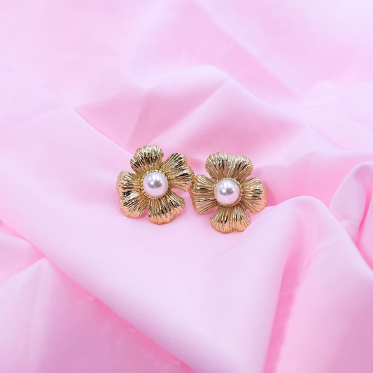 Pearl Fleur Studs