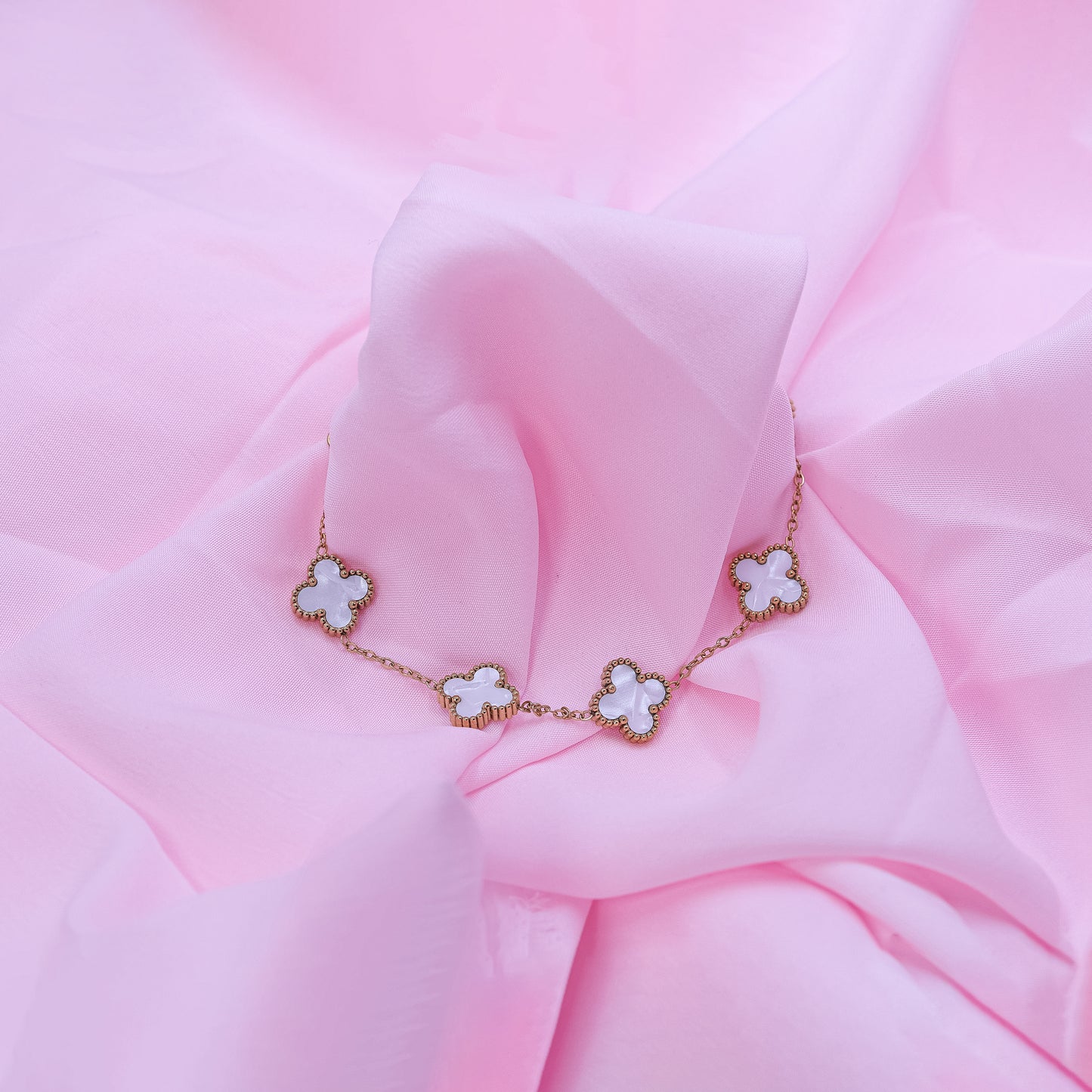 Clover Leaf Bracelet - White