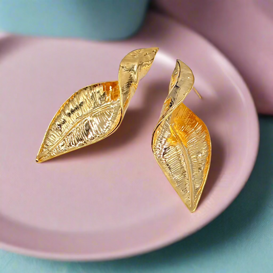 Whirlleaf Earring