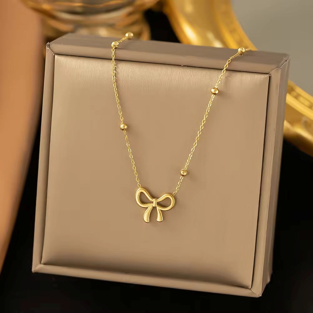 Bow & Beads
