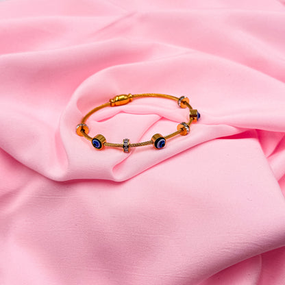 Magnetic Eye Charm- Gold