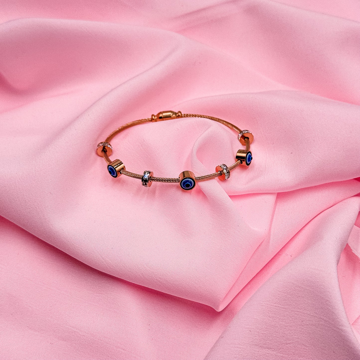 Magnetic Eye Charm- Rose Gold