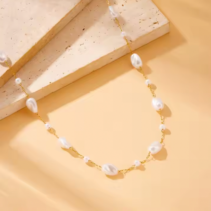 Dainty Pearl Necklace