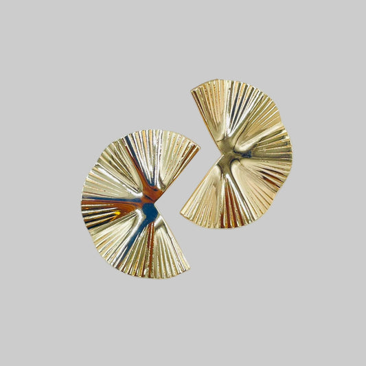 C-Shape Studs